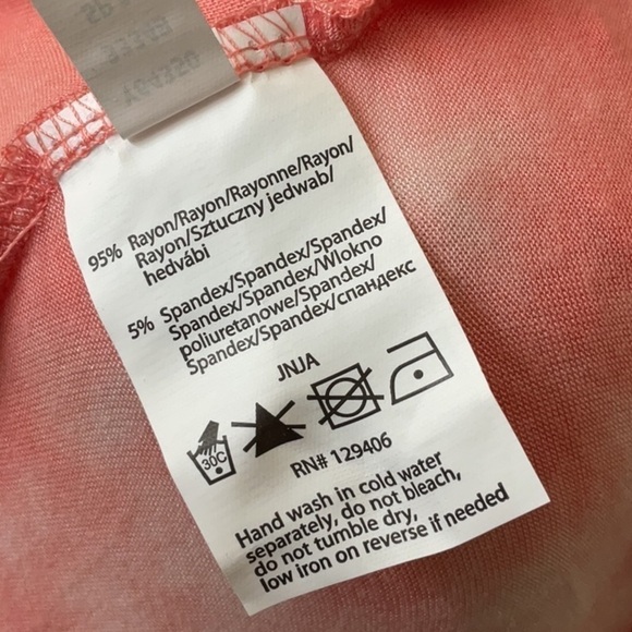 Venus Cold Shoulder Hilo Blouse - Picture 13 of 14